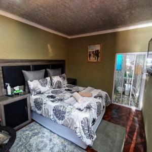 Gallery image of Authentic Bicycle Tours and Backpackers in Soweto