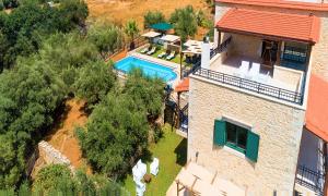 Basen w obiekcie Villa Stelios Private Pool lub w pobliżu