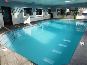 Πισίνα στο ή κοντά στο Best Western Sandy Inn