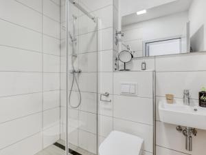 Koupelna v ubytování limehome Hannover Bleichenstraße - Digital Access