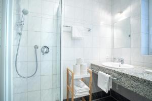Ein Badezimmer in der Unterkunft Zillertal Appartements