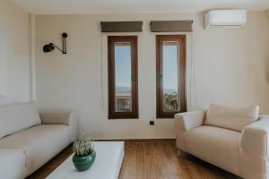 Гостиная зона в AIORA villas