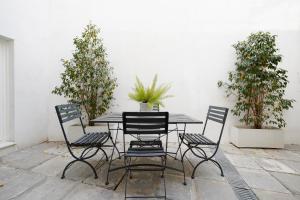 Patio alebo iná vonkajšia časť ubytovania Numa Seville Jondo