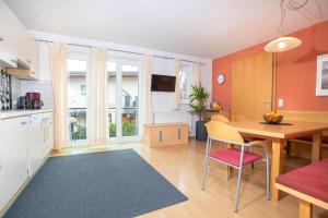 Küche/Küchenzeile in der Unterkunft Zillertal Appartements
