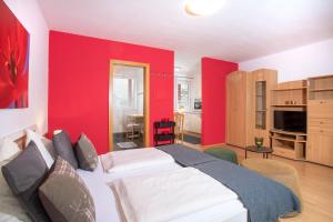Ein Bett oder Betten in einem Zimmer der Unterkunft Zillertal Appartements