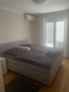 Postel nebo postele na pokoji v ubytování Villa Birk + 20 fotografií