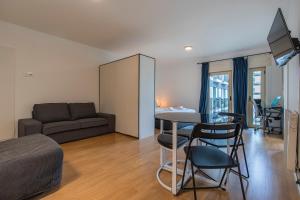 Dining area sa apartment