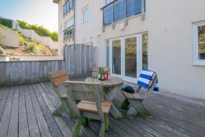 Gallery image of Waves Apartments in Newquay