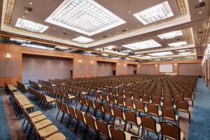 Бизнес-центр и/или конференц-зал в Movenpick Hotel Malatya