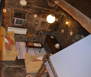 A seating area at A Pena de Augasantas