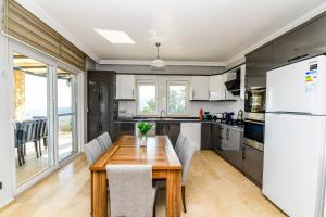 Fotografie z fotogalerie ubytování Royal Blue Patara - Villa Bellevue v destinaci Karadere