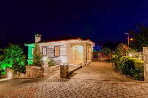 Fotografie z fotogalerie ubytování Royal Blue Patara - Villa Bellevue v destinaci Karadere