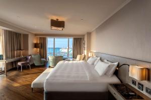 Gallery image of Radisson Blu Hotel Istanbul Ottomare in Istanbul