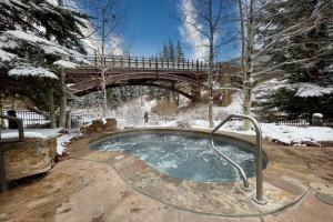 Gallery image of Lion Square Lodge North 380 in Vail