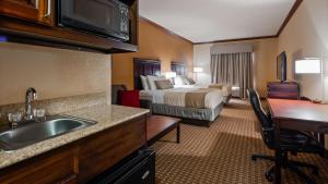 Gallery image of Best Western Granbury Inn and Suites in Granbury