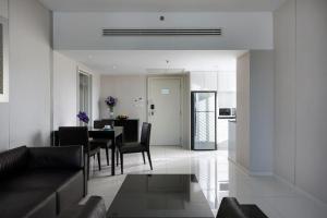 Dapur atau dapur kecil di Mandarin Hotel Managed by Centre Point