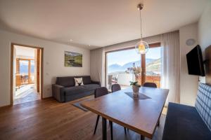 Nespecifikovaný výhled na hory nebo výhled na hory při pohledu z apartmánu