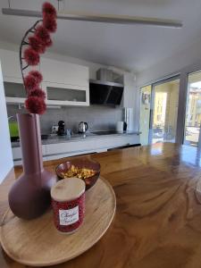 Kuchyňa alebo kuchynka v ubytovaní Apartman Bruna SELF CHECK-IN