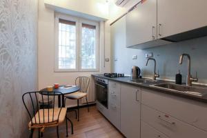 Kuchyň nebo kuchyňský kout v ubytování MK - Apartment Soderini