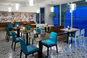 Posezení v ubytování Park Inn by Radisson Dammam