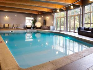 Bazén v ubytování Radisson BLU Balmoral nebo v jeho okolí