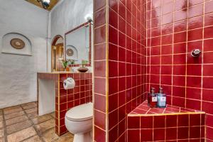 Boutique Hotel Secret Garden Granada的一间浴室