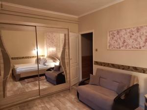 Posedenie v ubytovaní Kék Lagúna Wellness Apartmanok