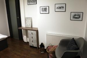 Posedenie v ubytovaní Apartament W SERCU USTRONIA