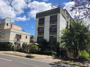 El edificio en el que está el departamento