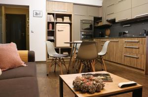 Kuchyňa alebo kuchynka v ubytovaní Apartament W SERCU USTRONIA
