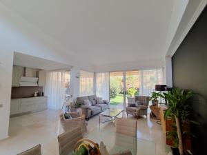 Kép Elle Ocean Villa Gran Canaria Heated pool Wifi szállásáról Amadoresben a galériában