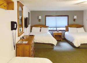 Foto dalla galleria di Tyrolean Lodge ad Aspen Altre 89 foto