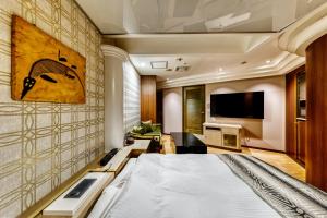 Gallery image of HOTEL ARTIA DINOSAUR MACHIDA -Adult Only in Kami-seya