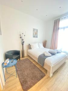 B&B Guest House Du Lac客房内的一张或多张床位