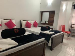 Letto o letti in una camera di Sobha Holiday Home