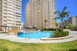 Basen w obiekcie Homeincalpe Apolo XVI 2-3-14 lub w pobliżu