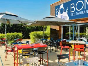 Restaurace v ubytování Ibis Roanne Le Coteau Hotel Restaurant