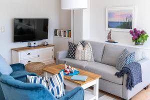 Afbeelding uit fotogalerij van Strandhaus Düne 19 - Freiheit in Neuhaus