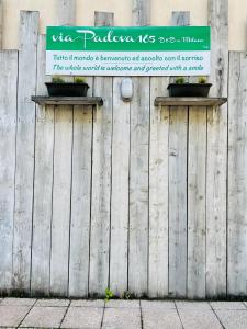 Certifikát, hodnocení, plakát nebo jiný dokument vystavený v ubytování Via Padova 165