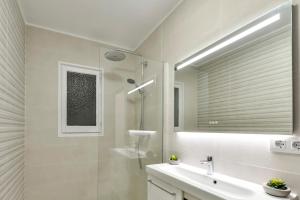 Ein Badezimmer in der Unterkunft Villas Guzman - Flores