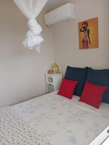 Postel nebo postele na pokoji v ubytování T2 Échappée belle Sainte-Marie Kybo Karaib Location pkg Mtgne Cosy