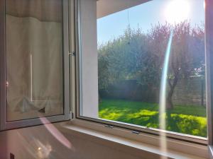 Zdjęcie z galerii obiektu Villa Verde, Romantica Villetta w mieście Lazise +24 zdjęcia