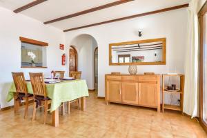 Kuchnia lub aneks kuchenny w obiekcie Villas Guzman Ismael