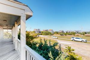 Φωτογραφία από το άλμπουμ του Dunluce #12-WW σε Waves +32 φωτογραφίες