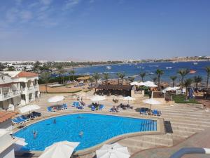 The swimming pool at or close to Marina Sharm Hotel
