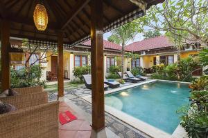 Bazén v ubytování Sandat Bali Ubud nebo v jeho okolí