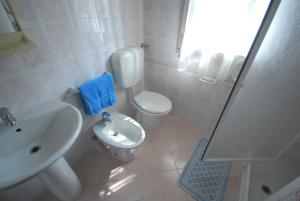 Ένα μπάνιο στο Villette Allodola +13 φωτογραφίες