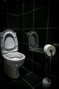 Ένα μπάνιο στο Hostel Encostas Do Douro +21 φωτογραφίες