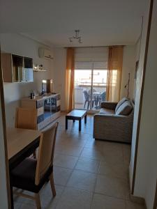 Posezení v ubytování Disfruta Torremar - segunda línea playa