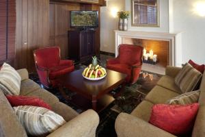 Posezení v ubytování Margarona Royal Hotel